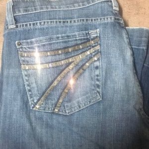 Adorable 7 for all mankind flare jeans